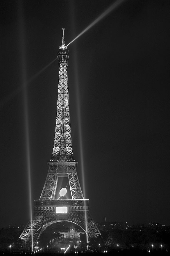 145 Tour Eiffel